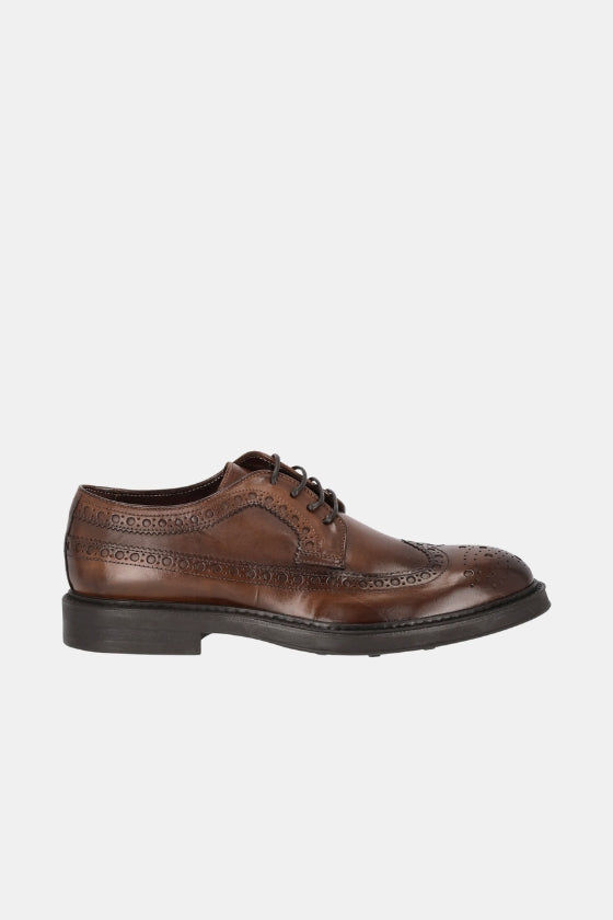 Bastian Brogue